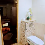 Joe - With Sauna In The Center 아파트