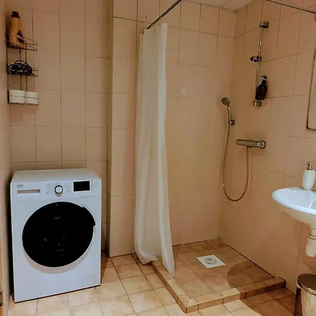 Apartamento Joe - With Sauna In The Center Tallin
