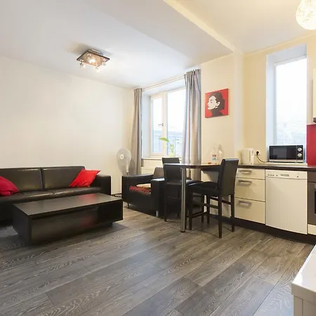 Joe - With Sauna In The Center Reval