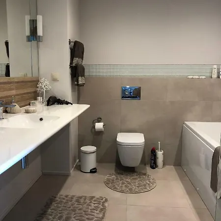 Joe - With Sauna In The Center アパート *